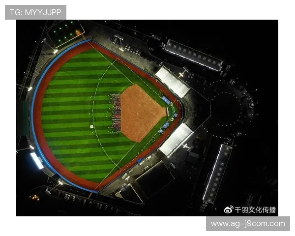 淳化米狼队足球宝贝精彩亮相助力球队赛场激情燃烧